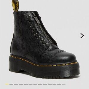 Dr. Martens Sinclair Napa Leather Platform Boots Black Size 8